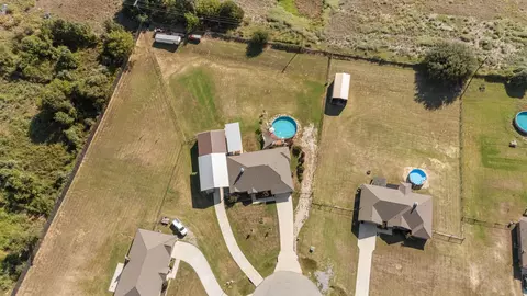 179 Springwood Ranch Loop, Springtown, TX 76082 photo 4