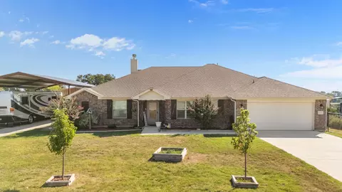 179 Springwood Ranch Loop, Springtown, TX 76082 photo 2