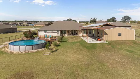 179 Springwood Ranch Loop, Springtown, TX 76082 photo 6