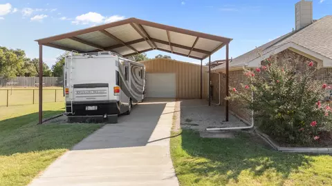 179 Springwood Ranch Loop, Springtown, TX 76082 photo 7
