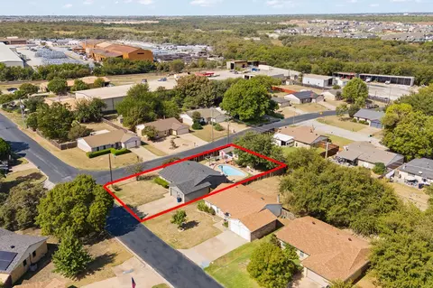 View/Area - 301 E Hampton Rd, Crowley, TX 76036 photo 4 of 4
