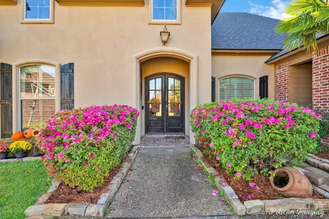 9533 Rochel Dr, Shreveport, LA 71115