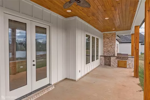 Exterior - 75 Turtle Creek Dr, Benton, LA 71006 photo 2 of 5