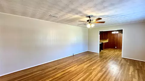Living - 105 Davidson Dr, Terrell, TX 75160 photo 2 of 4