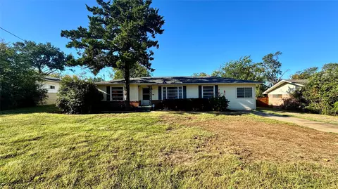 Exterior - 105 Davidson Dr, Terrell, TX 75160 photo 5 of 5