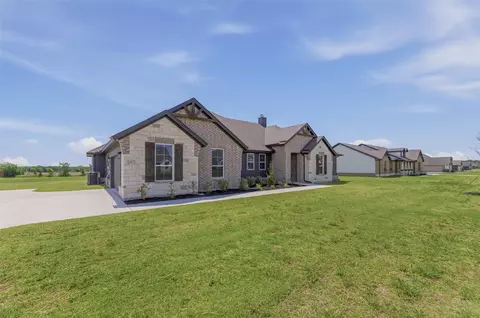 2472 Blackjack Oak Rd, Terrell, TX 75161