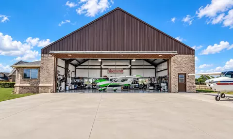 117 Citation Dr, Cresson, TX 76035