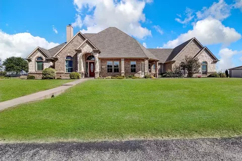 117 Citation Dr, Cresson, TX 76035