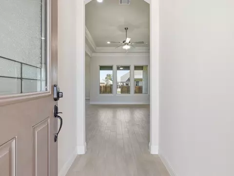 Entry Way - 724 Raylan St, Springtown, TX 76082 photo 1 of 1