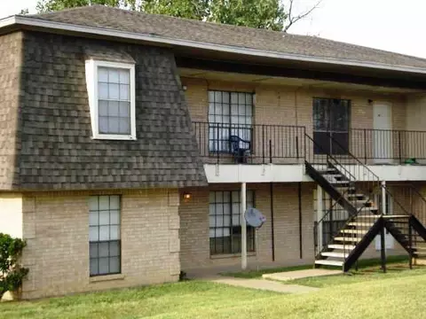 224 Vista Way, Benbrook, TX 76126