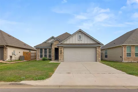 3933 Rimfire Rd, Waco, TX 76705
