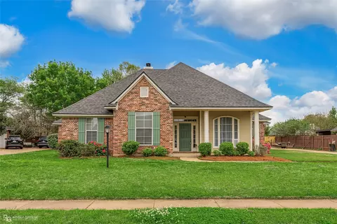 1951 Bayou Bnd, Bossier City, LA 71111
