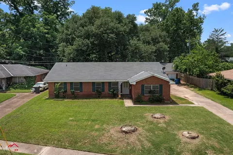 1836 Bryan Pl, Shreveport, LA 71105