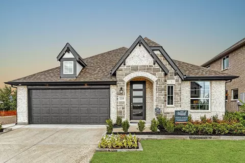 2210 Walden Pond Blvd, Forney, TX 75126