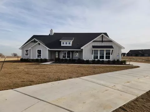 12109 Clastic Ct, Krum, TX 76249