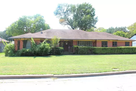 706 W Five Mile Pkwy, Dallas, TX 75224