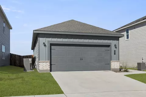 501 Merced River Ln, Anna, TX 75409