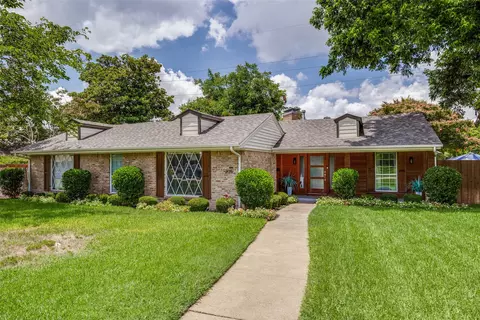 205 N Weatherred Dr, Richardson, TX 75080