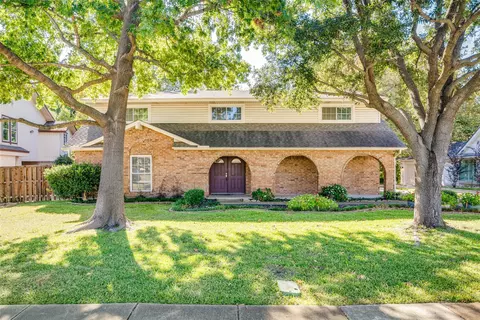 407 Valley Cove Dr, Richardson, TX 75080