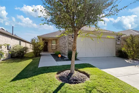7672 Monument Dr, Krugerville, TX 76227