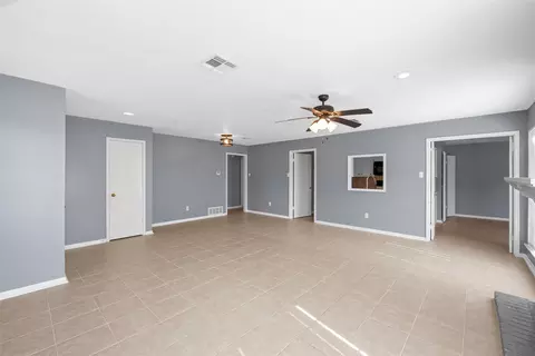 Living - 3343 Chimney Place Dr, Waco, TX 76708 photo 3 of 5