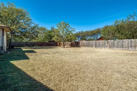 305 Apache Dr, Glenn Heights, TX 75154 photo 17