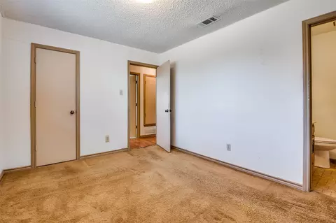 305 Apache Dr, Glenn Heights, TX 75154 photo 8