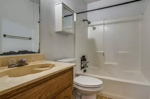 305 Apache Dr, Glenn Heights, TX 75154 photo 12