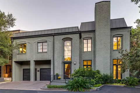 4678 Christopher Pl, Dallas, TX 75204
