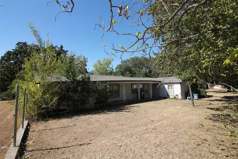 7832 Noneman Rd, North Richland Hills, TX 76182