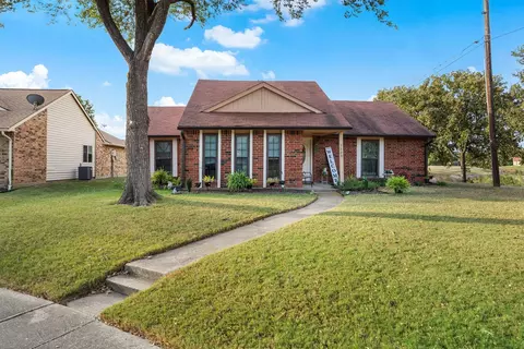 1200 Cherrywood Ct, Allen, TX 75002