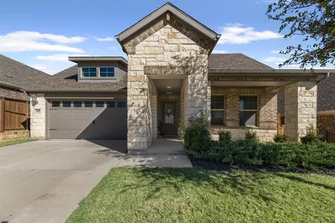 10508 Brookshire Rd, Fort Worth, TX 76126