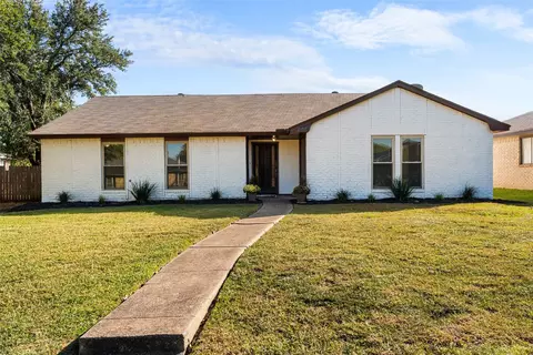 608 Shenandoah St, Mesquite, TX 75150