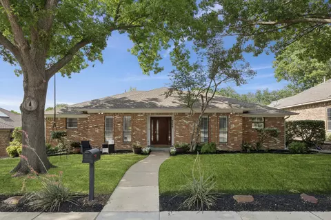 9227 Whitehurst Dr, Dallas, TX 75243