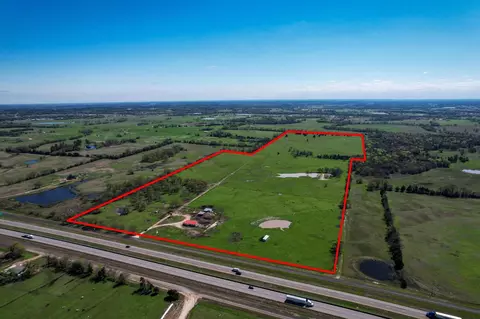 2110 SW Access Rd, Mount Vernon, TX 75457