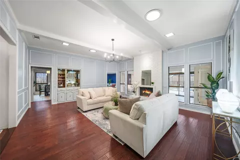 6211 White Rose Trl, Dallas, TX 75248