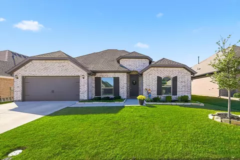 232 Clairmont Dr, Ponder, TX 76259