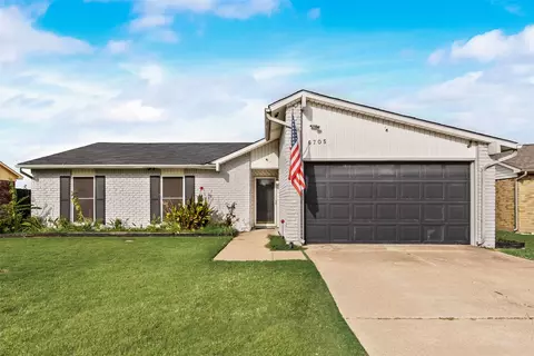 6705 Matson Dr, The Colony, TX 75056