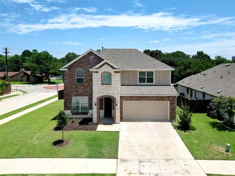 View/Area - 2612 Dancing Flame Dr, Denton, TX 76201 photo 1 of 3