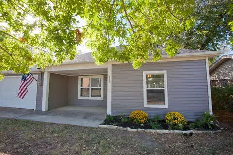 119 Wheeler St, Weatherford, TX 76086