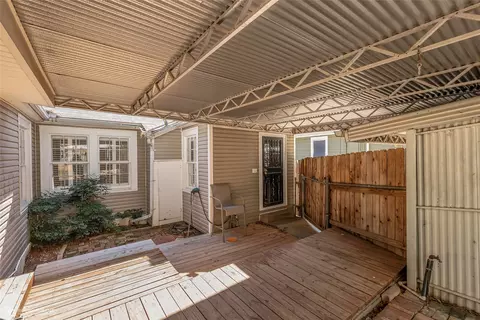 616 Huron St, Shreveport, LA 71106
