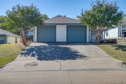 8129 Marydean Ave, Fort Worth, TX 76116