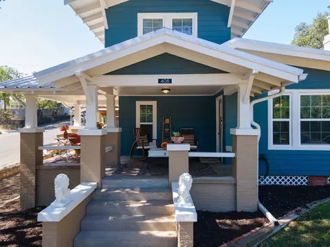 408 S Race, Lampasas, TX 76550