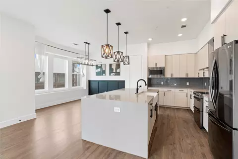 1804 Ripley St #105, Dallas, TX 75204