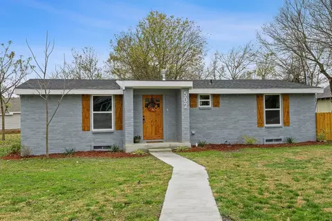 502 E Waco St, Palmer, TX 75152