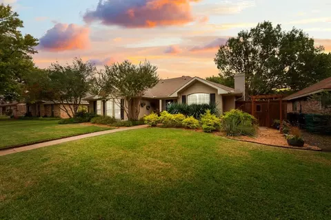 2001 Jasmine St, Denton, TX 76205