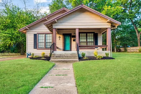 641 E Washington St, Paris, TX 75460