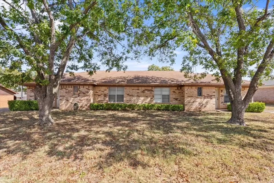 Exterior - 508 Karen Dr #512, Hewitt, TX 76643 photo 2 of 11