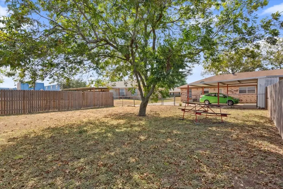 Exterior - 508 Karen Dr #512, Hewitt, TX 76643 photo 3 of 11