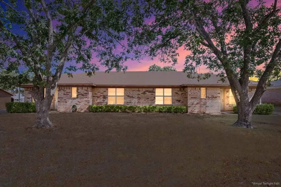 Exterior - 508 Karen Dr #512, Hewitt, TX 76643 photo 1 of 11